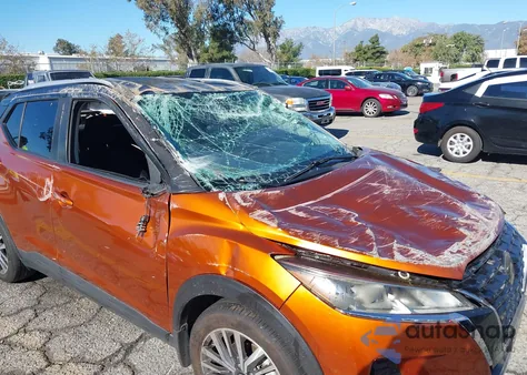 2021 Nissan Kicks Sv Xtronic Cvt из США, поврежденный, VIN 3N1CP5CVXML483232